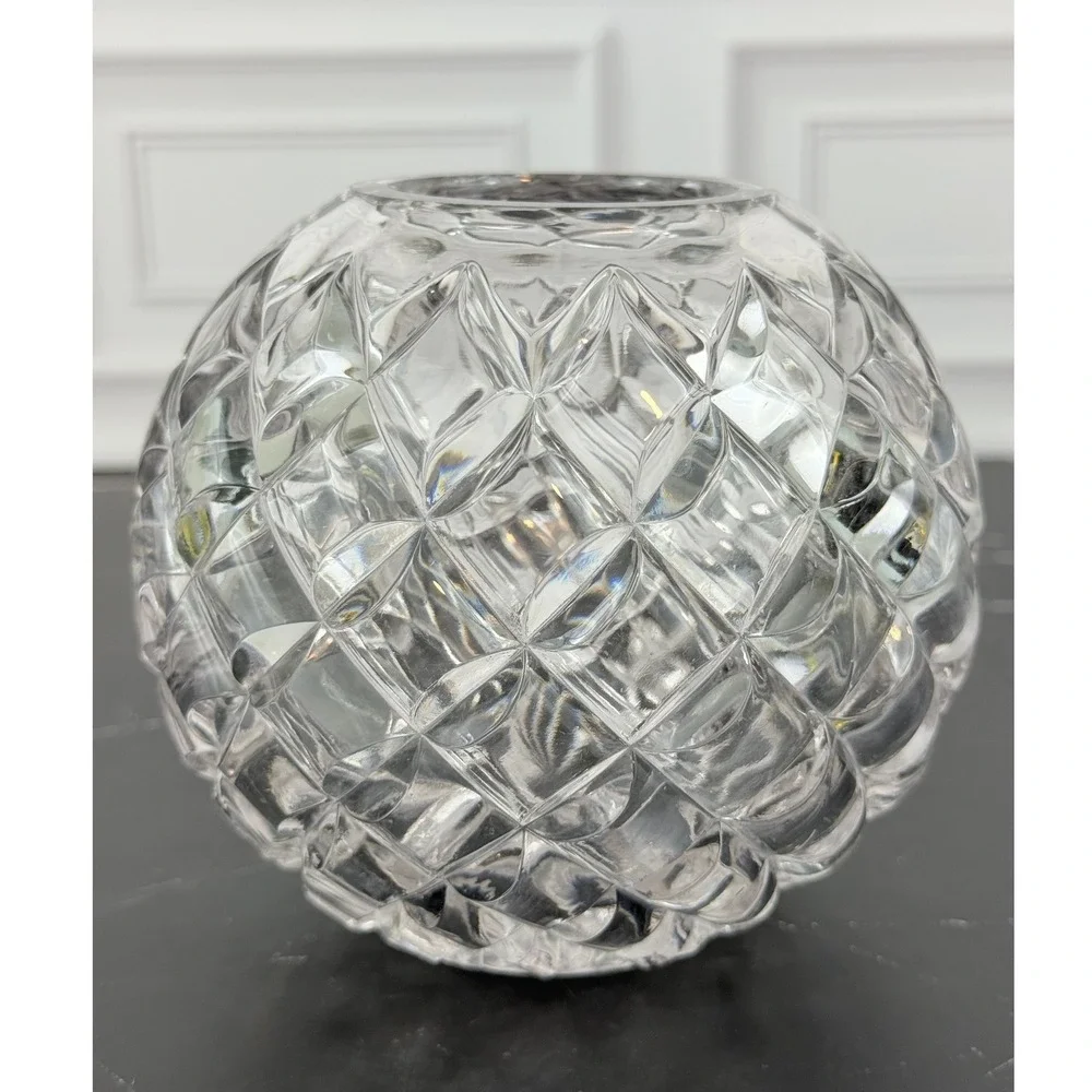 Antique Crystal Vase Cushion Quilt Pattern 4.5